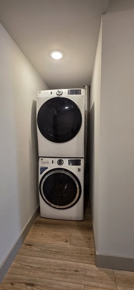 435 N Glover St - Photo 6 of 10