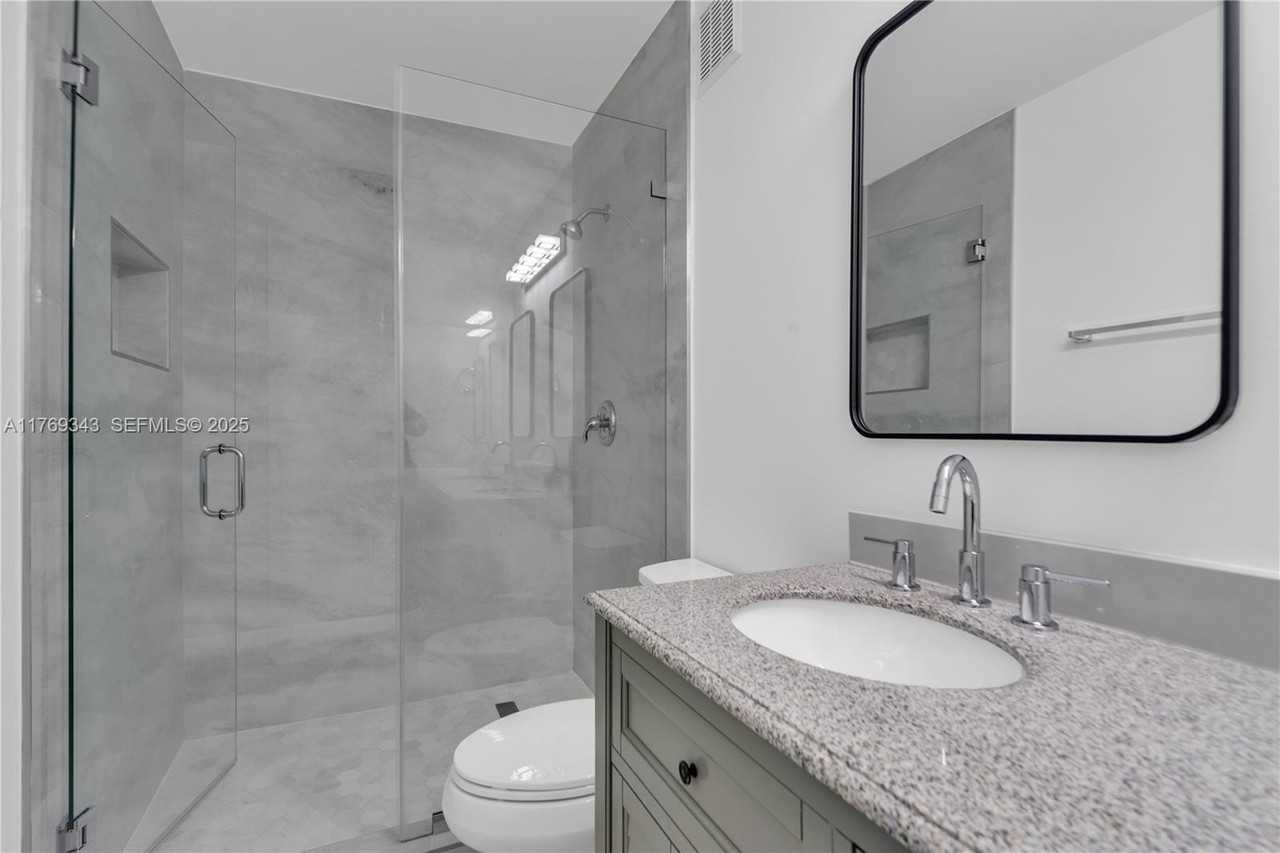 3167 Southwest 129th Avenue #163 - Photo 6 of 19