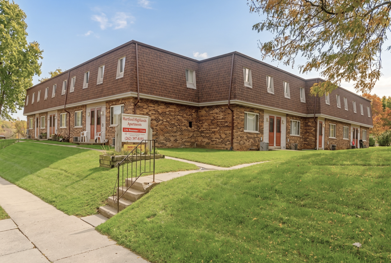 Independence Park Townhomes - Photo 2 of 3