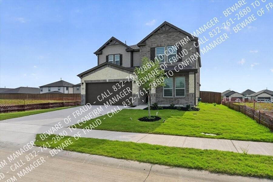 707 Windhaven Dr - Photo 2 of 25