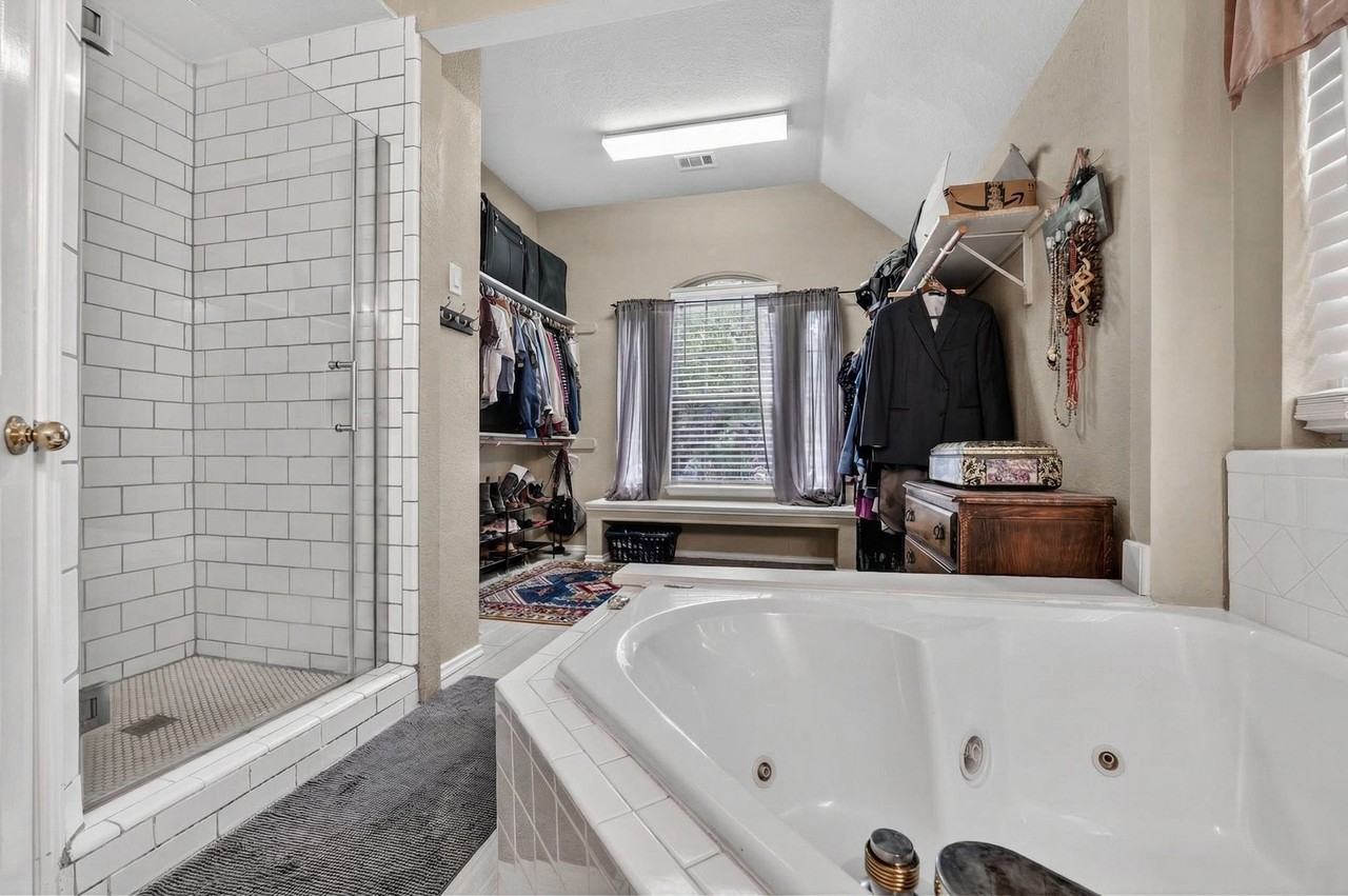 11127 Quail Pass #1 - Photo 3 of 18