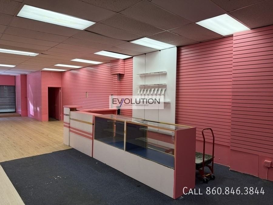 642648 Park St #642 - Photo 3 of 9