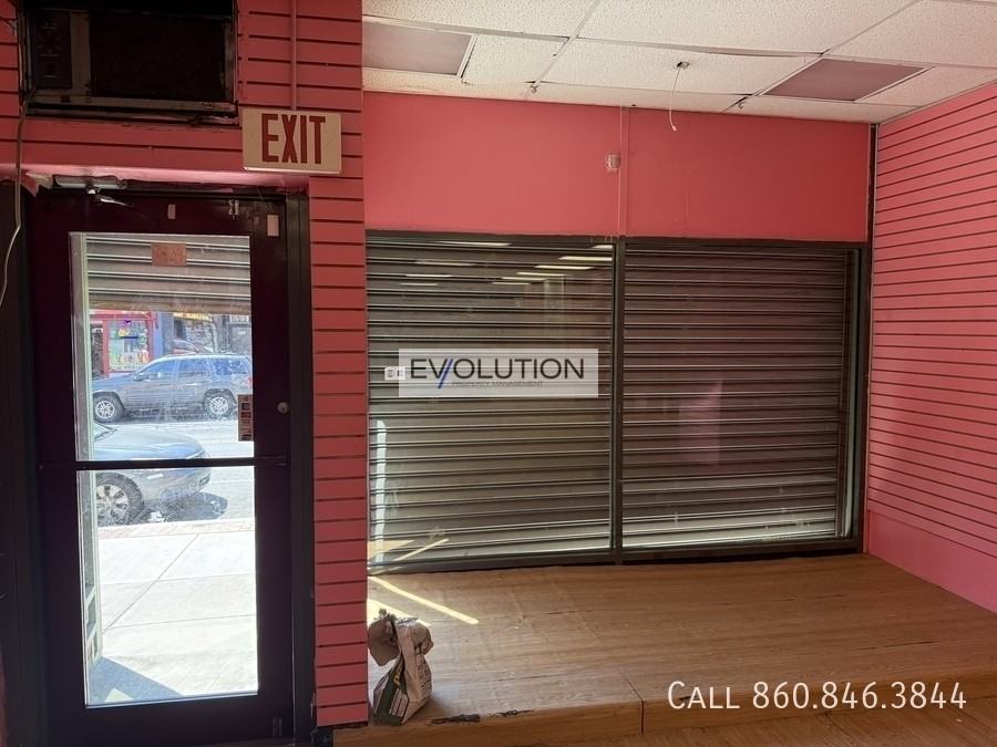 642648 Park St #642 - Photo 5 of 9