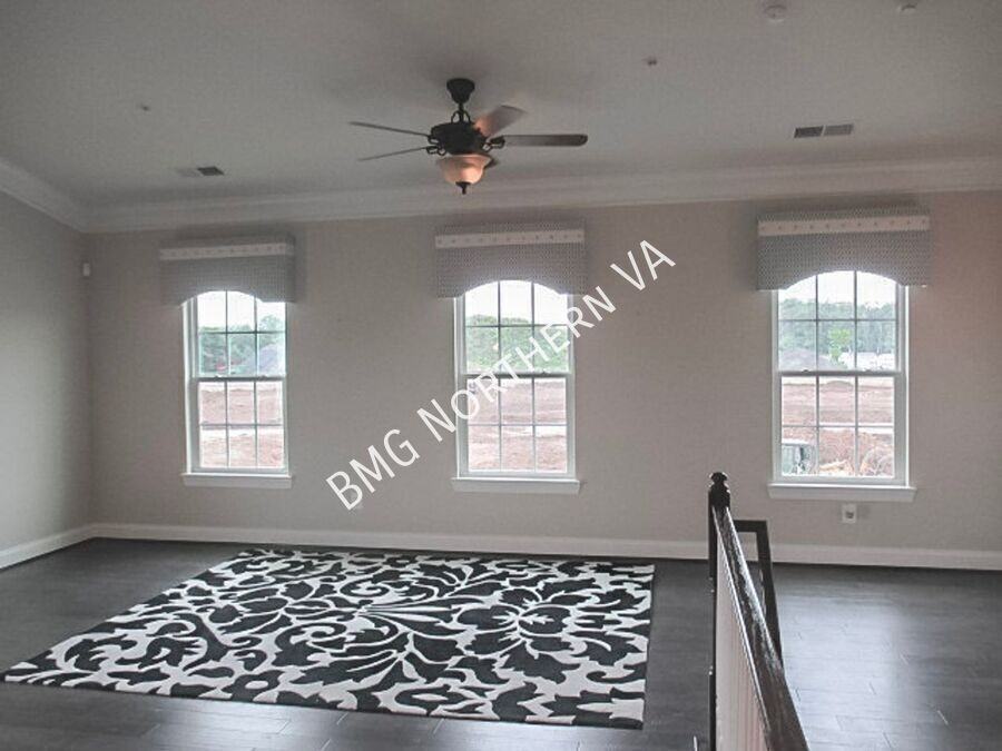 24688 Hutchinson Farm Dr - Photo 6 of 28