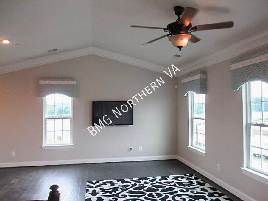 24688 Hutchinson Farm Dr - Photo 7 of 28