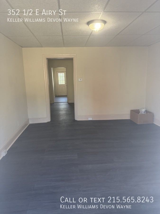 352 1/2 E Airy St - Photo 2 of 11