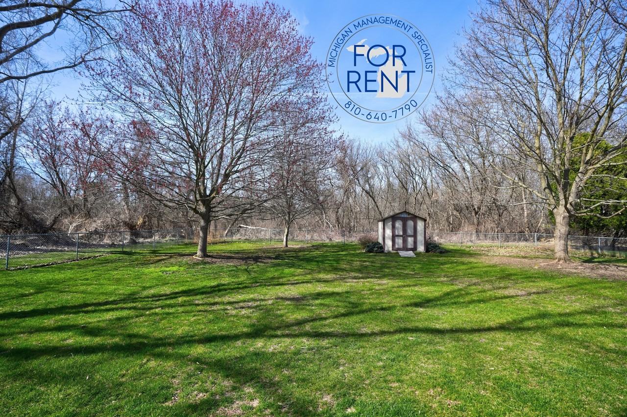 3288 Grand Blanc Rd #1 - Photo 6 of 27