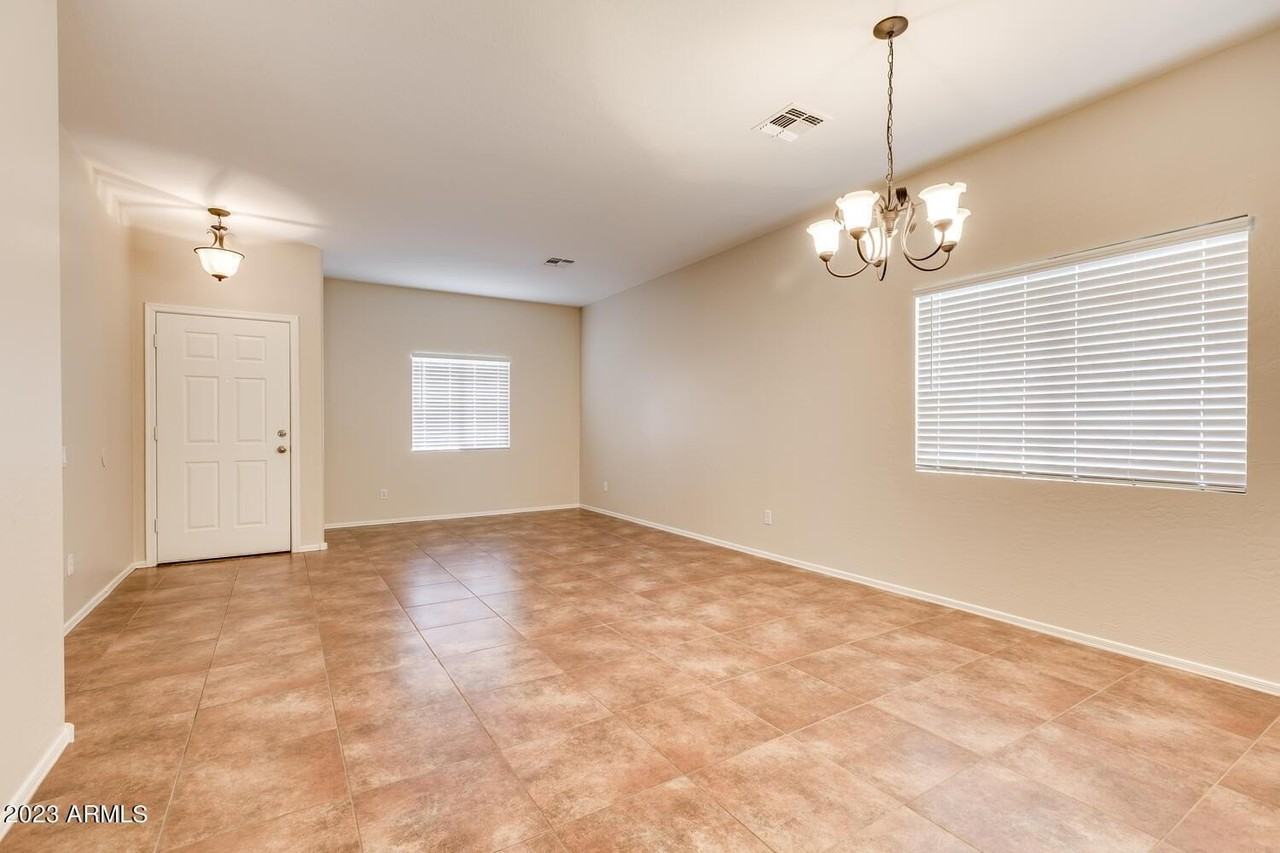 16003 N Cristine Ln - Photo 5 of 41