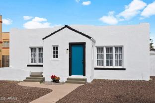 716 E Pierce St - Photo 1 of 1