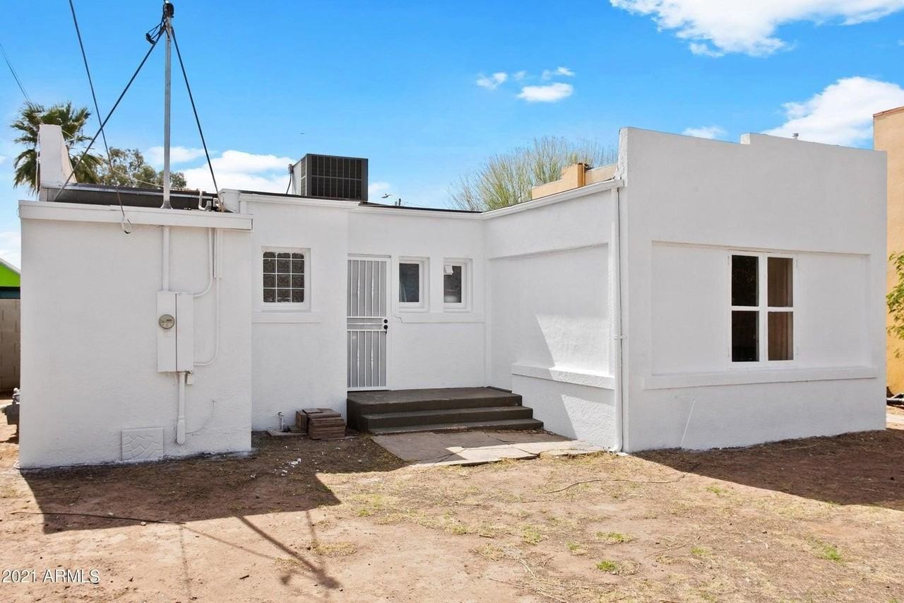 716 E Pierce St - Photo 5 of 17