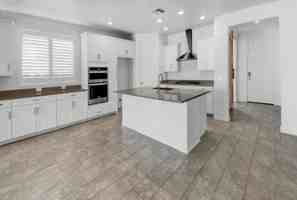 featured image of 6418 W Mark Ln