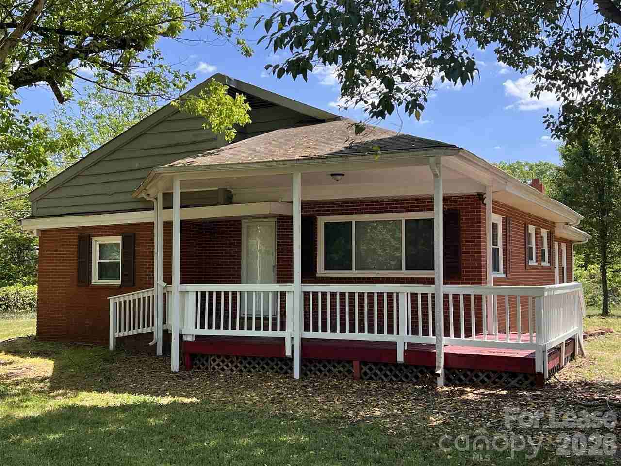 7077 Long Island Rd - Photo 2 of 30