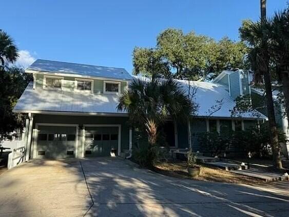 2 Tabby Ln - Photo 2 of 32