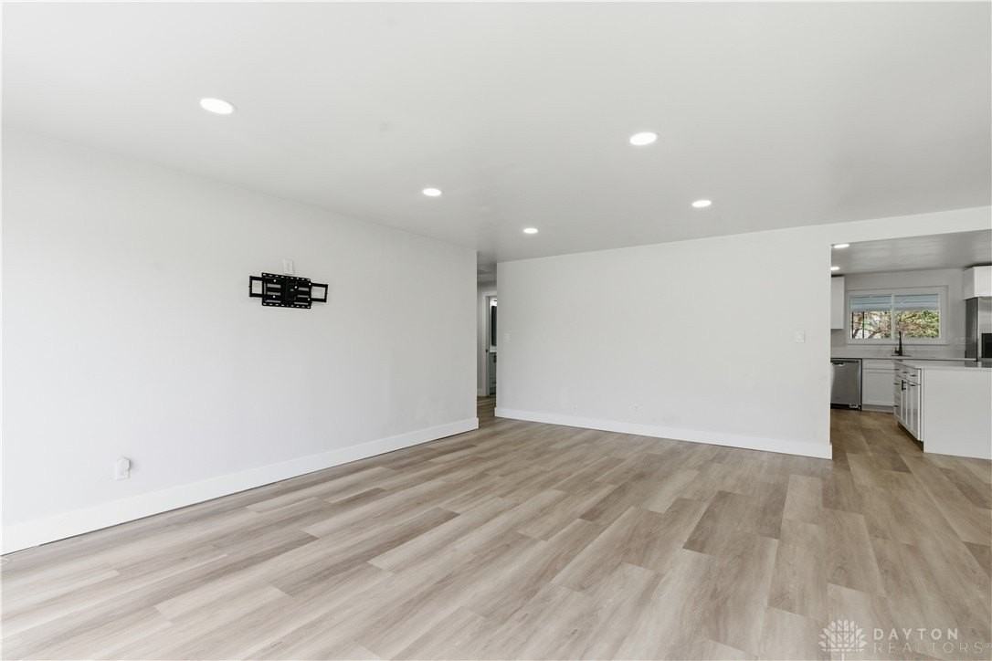 4838 Wilmington Pike - Photo 6 of 26