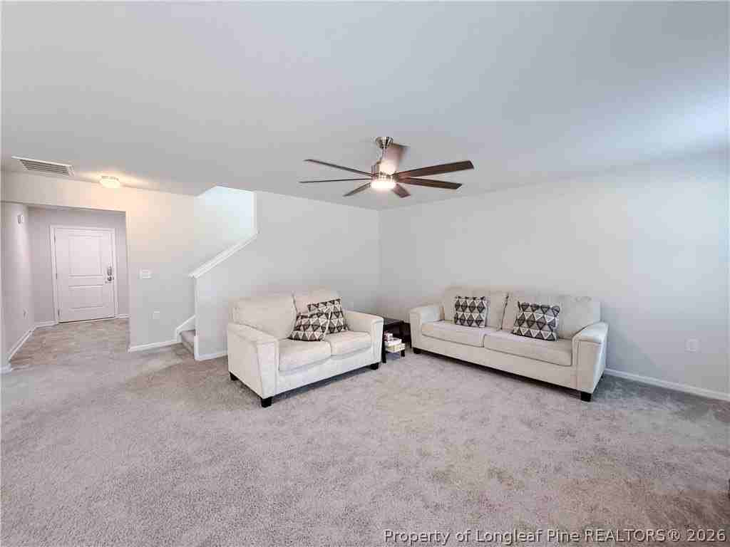 161 Desert Orchid Cir - Photo 2 of 23