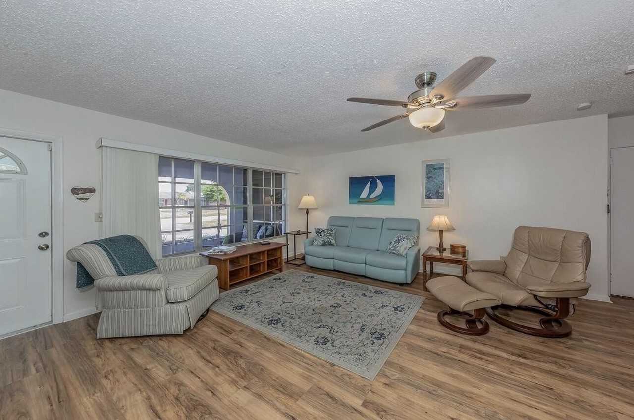 6551 Coliseum Boulevard - Photo 4 of 22