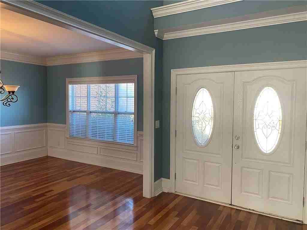 8067 Revere Dr - Photo 4 of 15