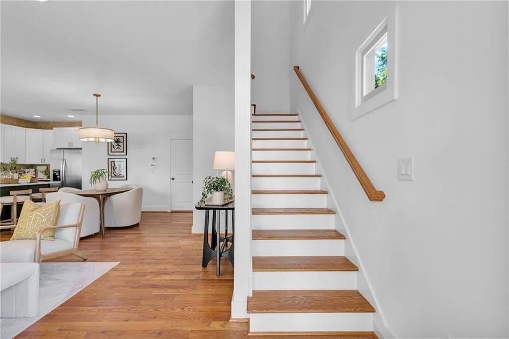 976 Dunning St Se #A - Photo 4 of 44