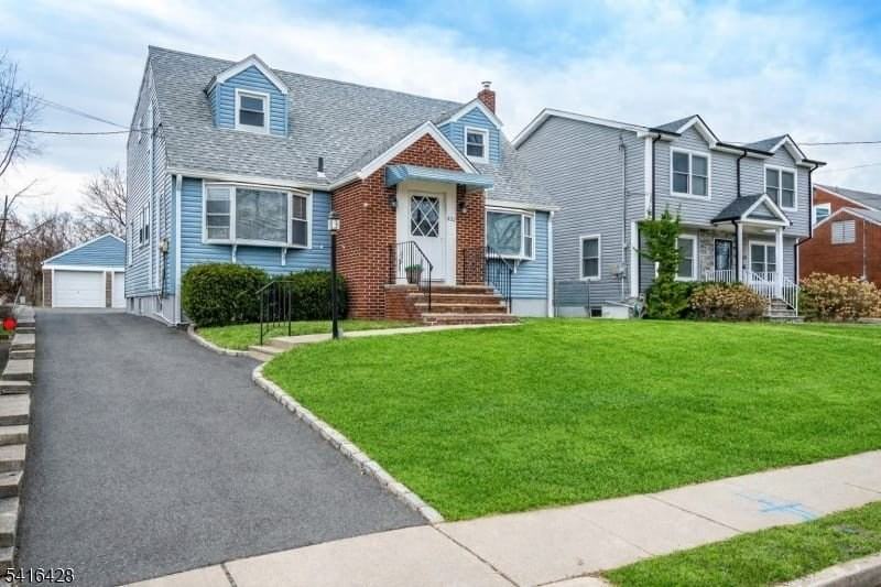 432 Rosetta Pl - Photo 2 of 24