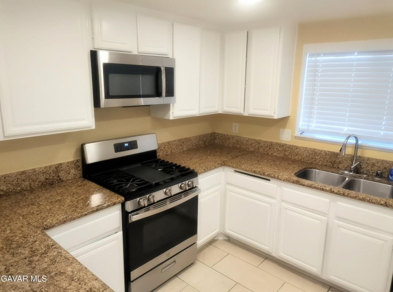 37734 Tackstem St - Photo 5 of 15