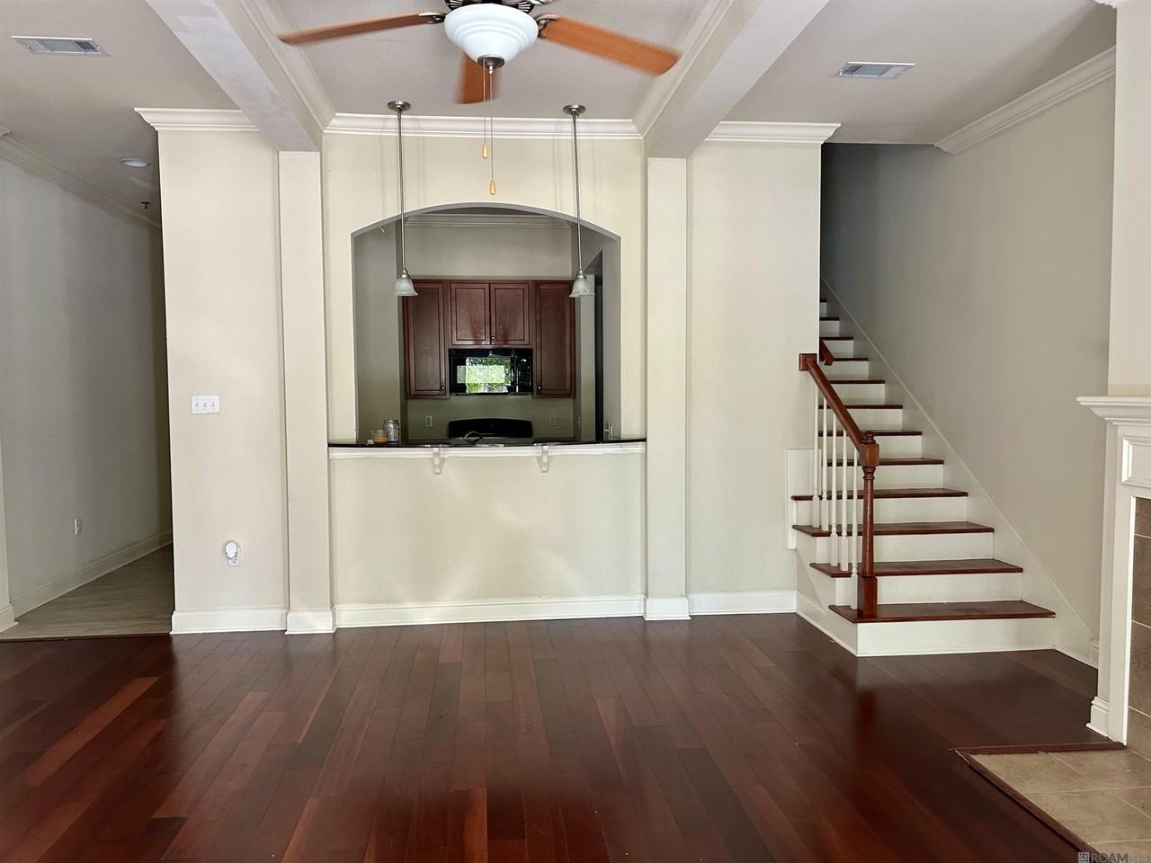 2137 S Commerce Ave #113 - Photo 6 of 29