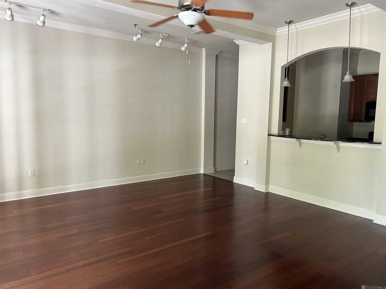 2137 S Commerce Ave #113 - Photo 7 of 29