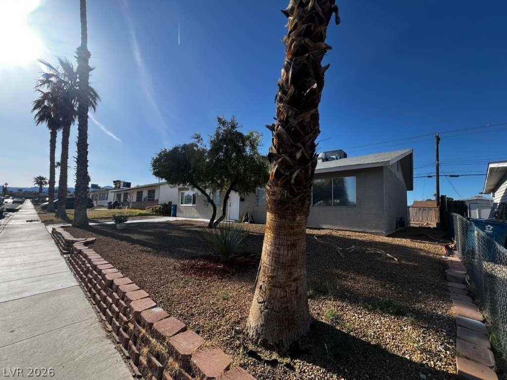 6548 Burgundy Way - Photo 4 of 50