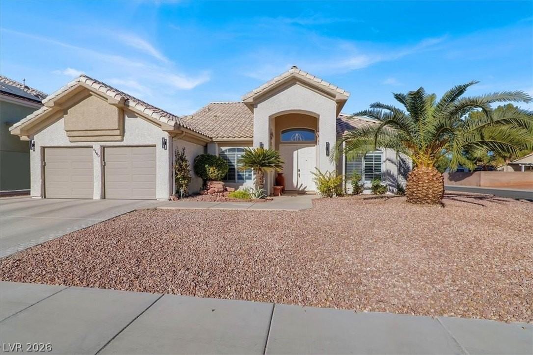 6100 Tamar Ct - Photo 2 of 26