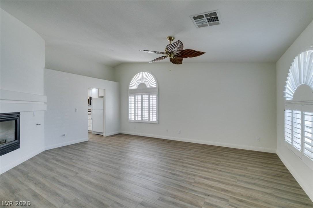 8825 Fall Green Ave - Photo 4 of 39