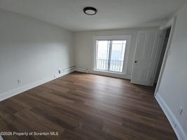 featured image of 1226 Vine St #3