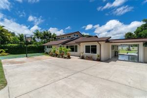 featured image of 63 S Kalaheo Ave