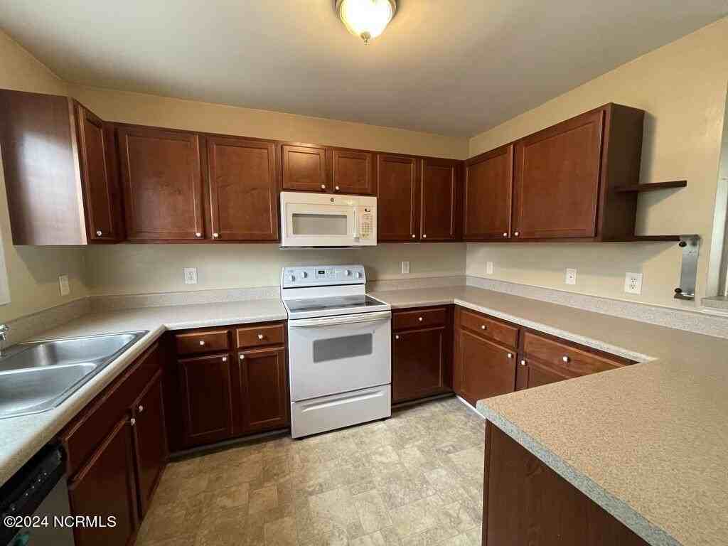 143 Apache Trl - Photo 5 of 22