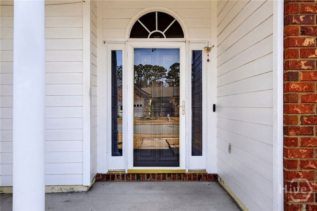 126 Hopeland Dr - Photo 3 of 32