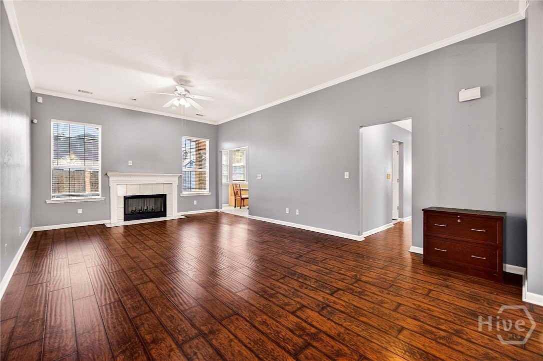 126 Hopeland Dr - Photo 4 of 32