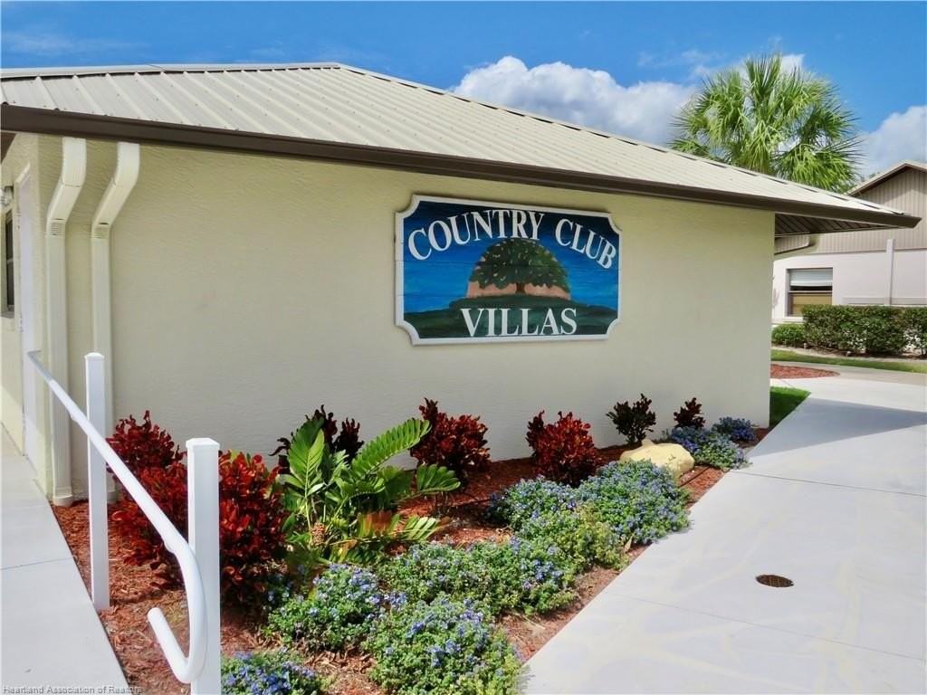 111 Villaway - Photo 7 of 26