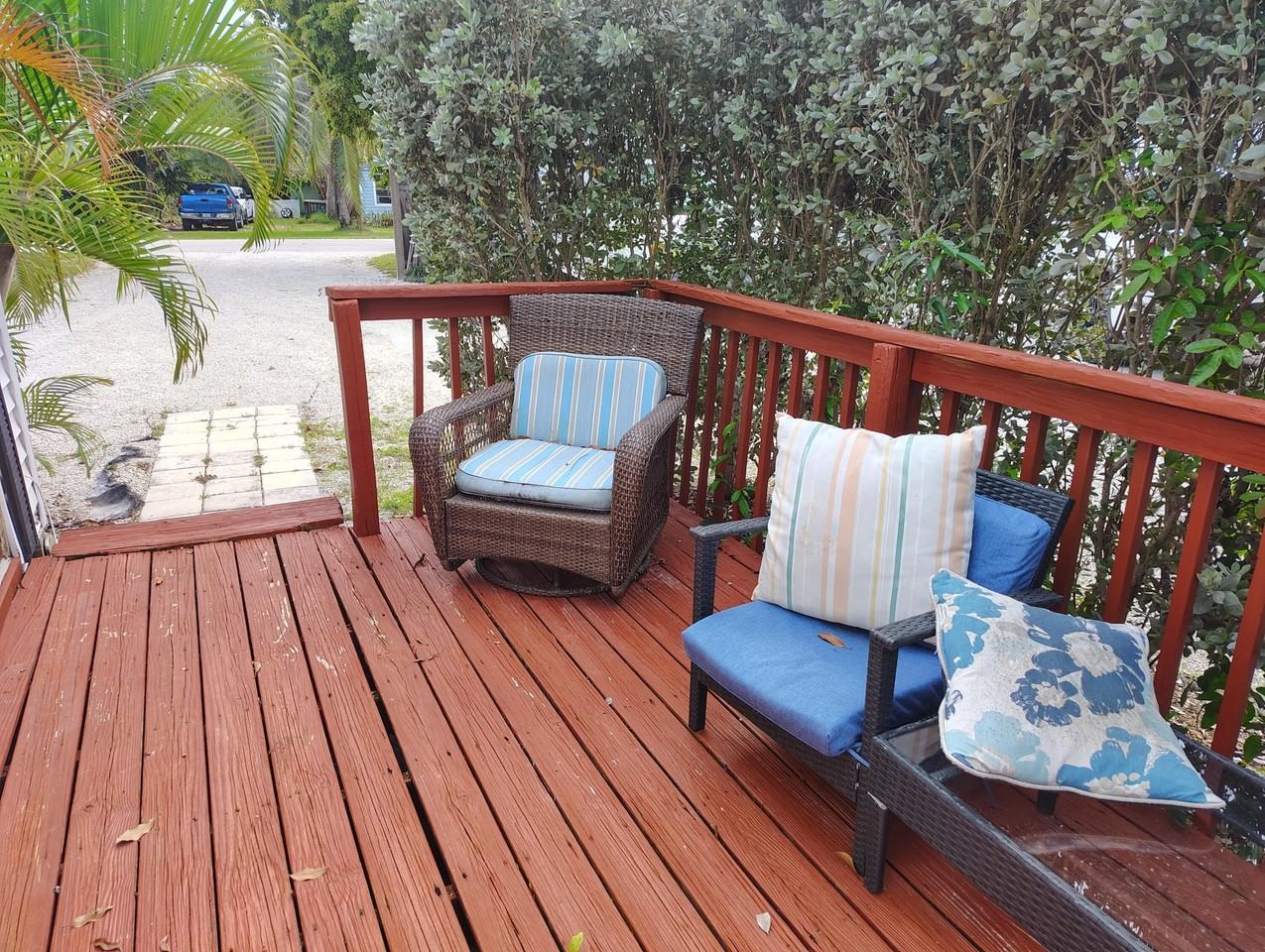 20151 Kings Row - Photo 4 of 19