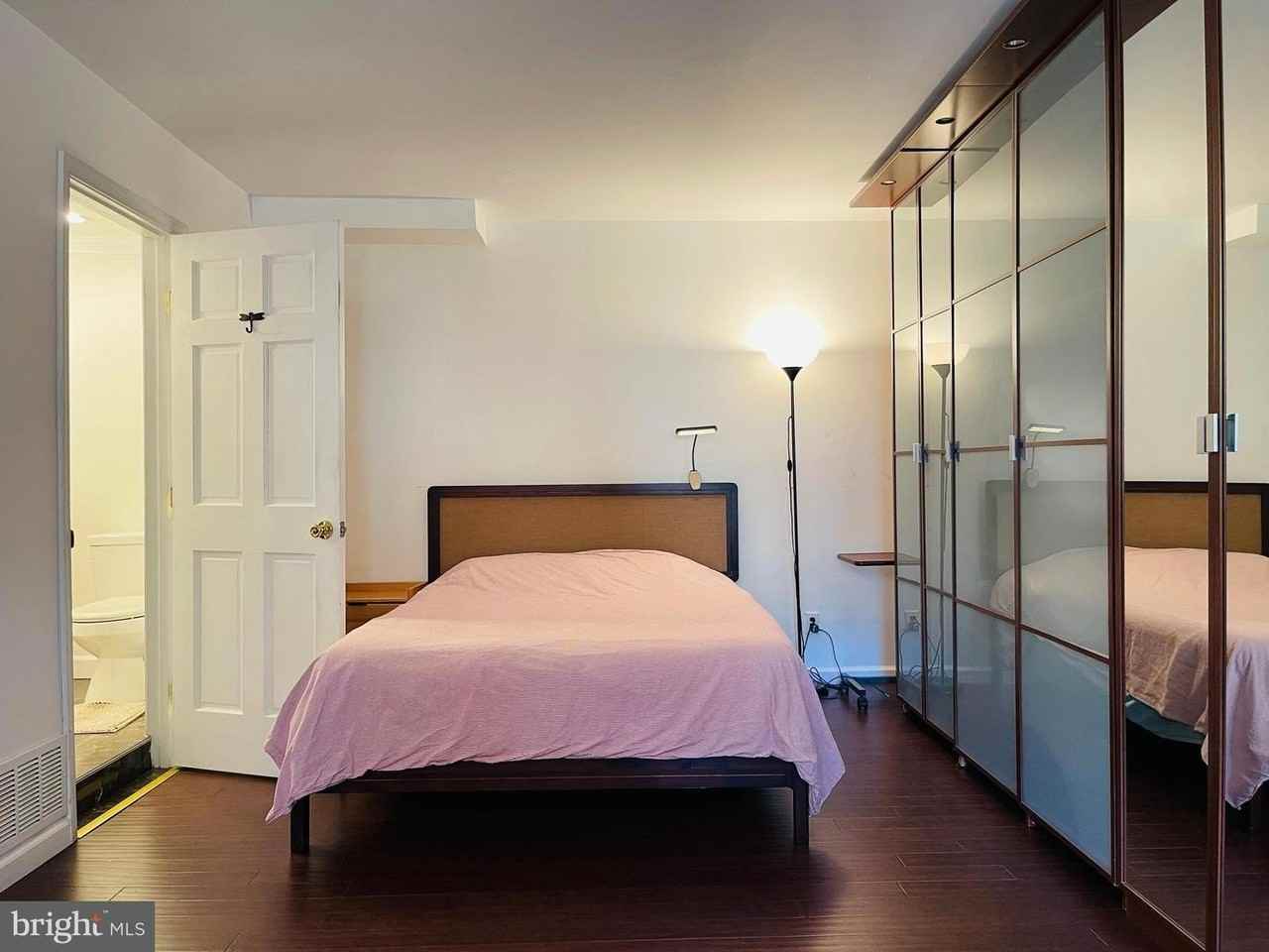 928A Venice Dr - Photo 2 of 36