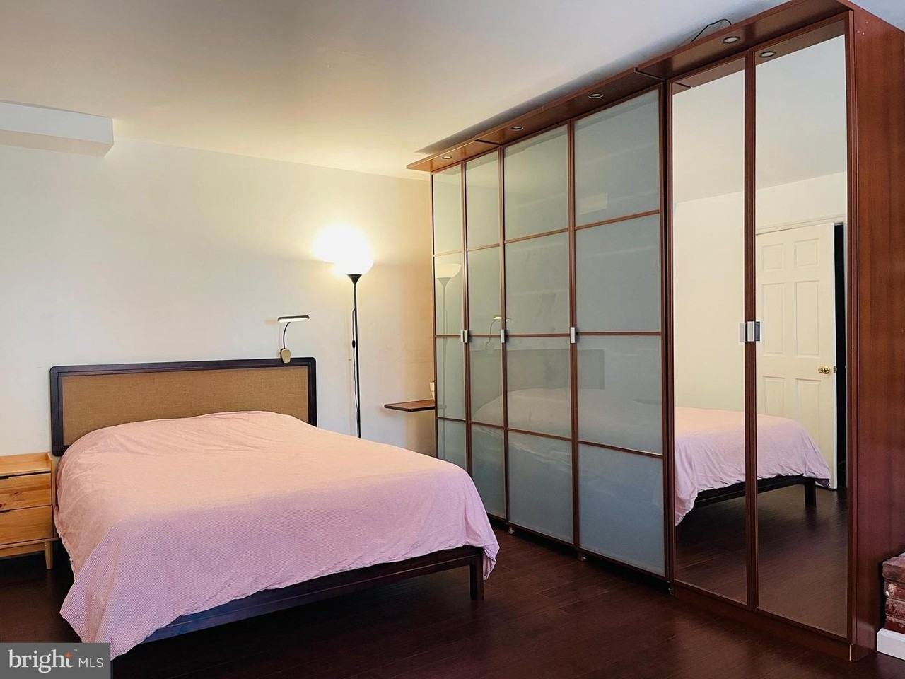 928A Venice Dr - Photo 3 of 36