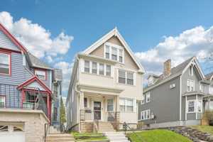 featured image of 1660 N Marshall St #2