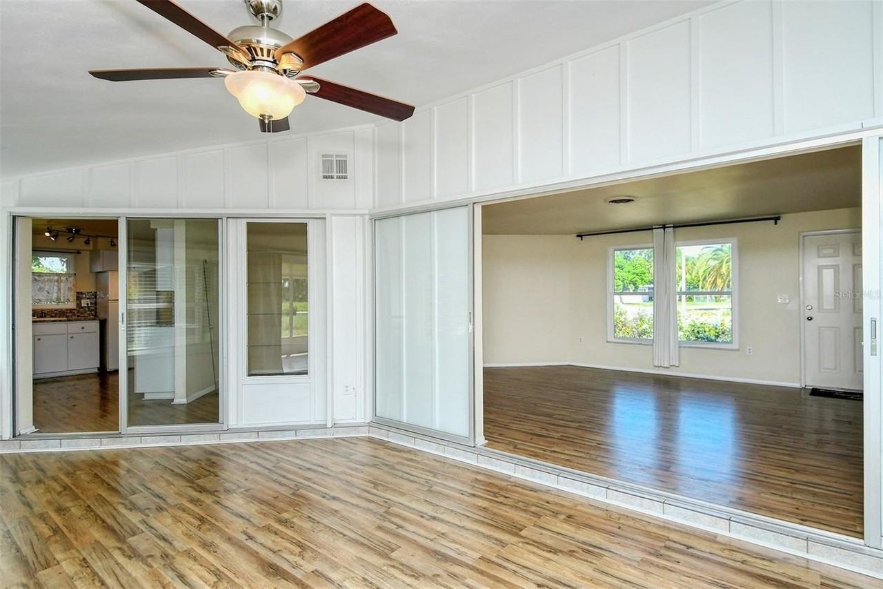 2512 Post Rd - Photo 7 of 26