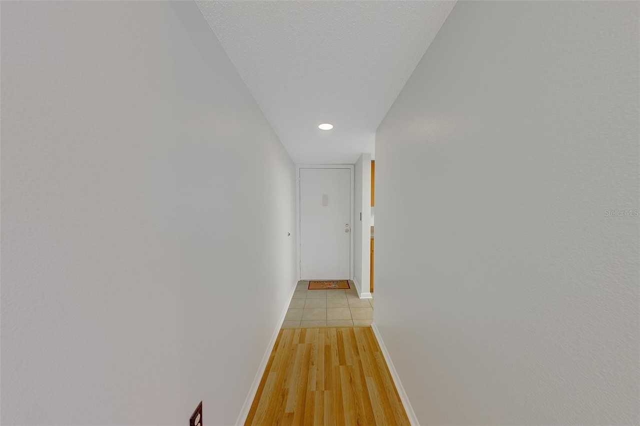 9881 113th St #215 - Photo 7 of 45