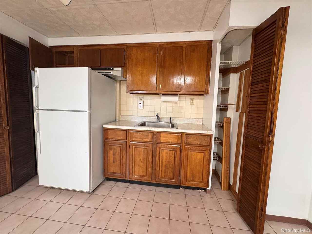 14749 28th Ave - Photo 4 of 15