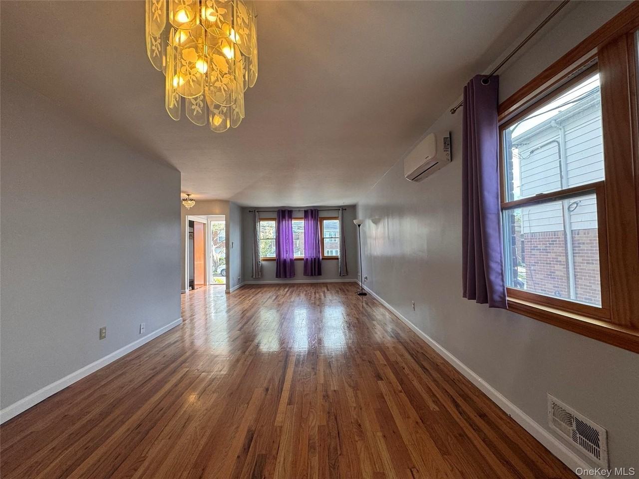 14749 28th Ave - Photo 7 of 22