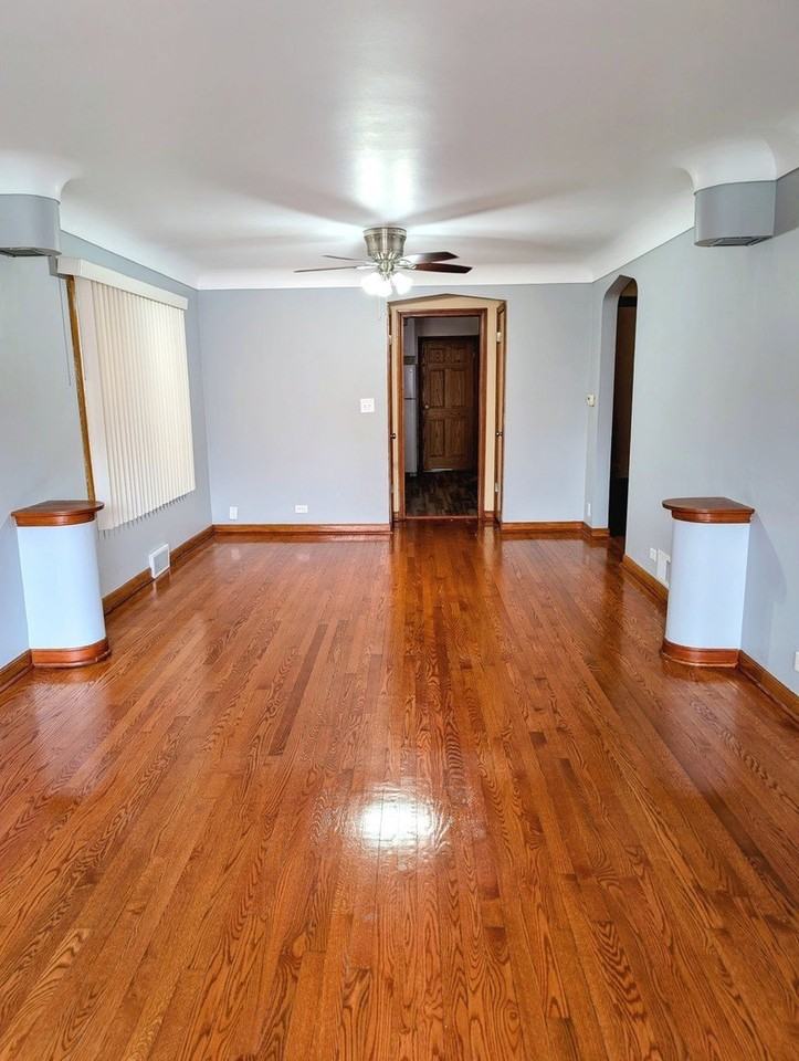 1628 Euclid Ave #1 - Photo 3 of 8