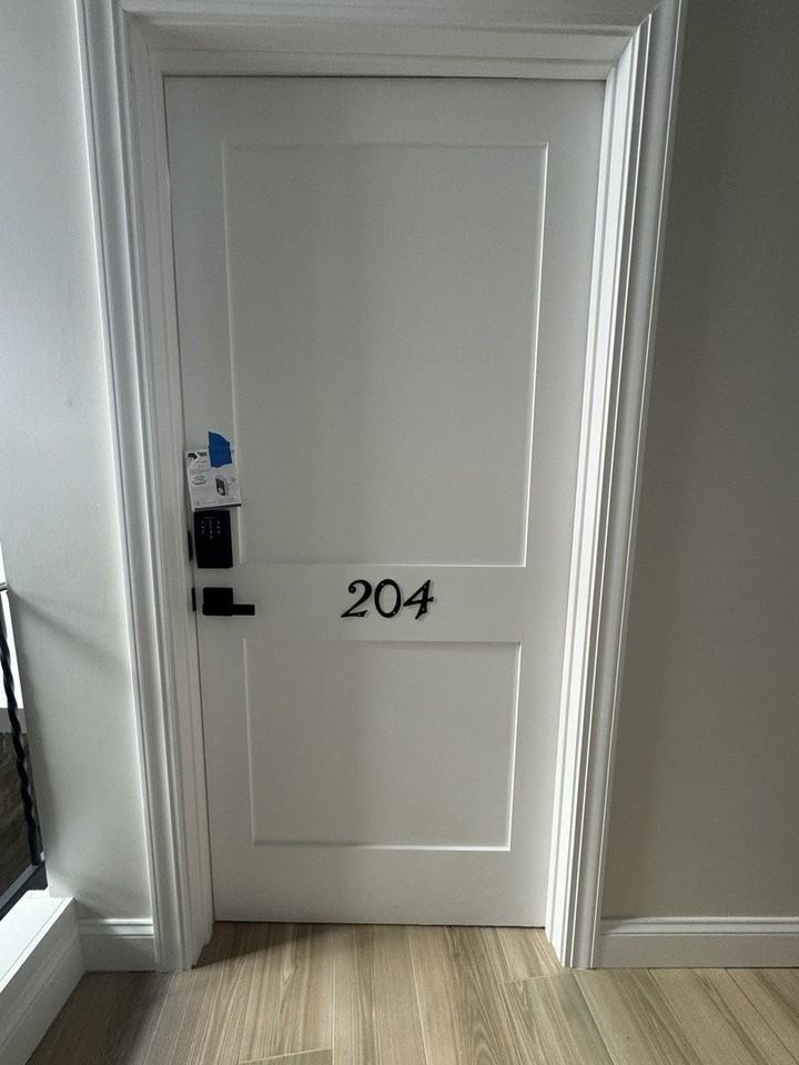 601 Green Bay Rd #204 - Photo 2 of 14