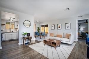 featured image of 6886 Hillview Rd