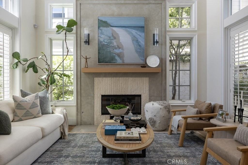 26 Spanish Bay Dr - Photo 3 of 35