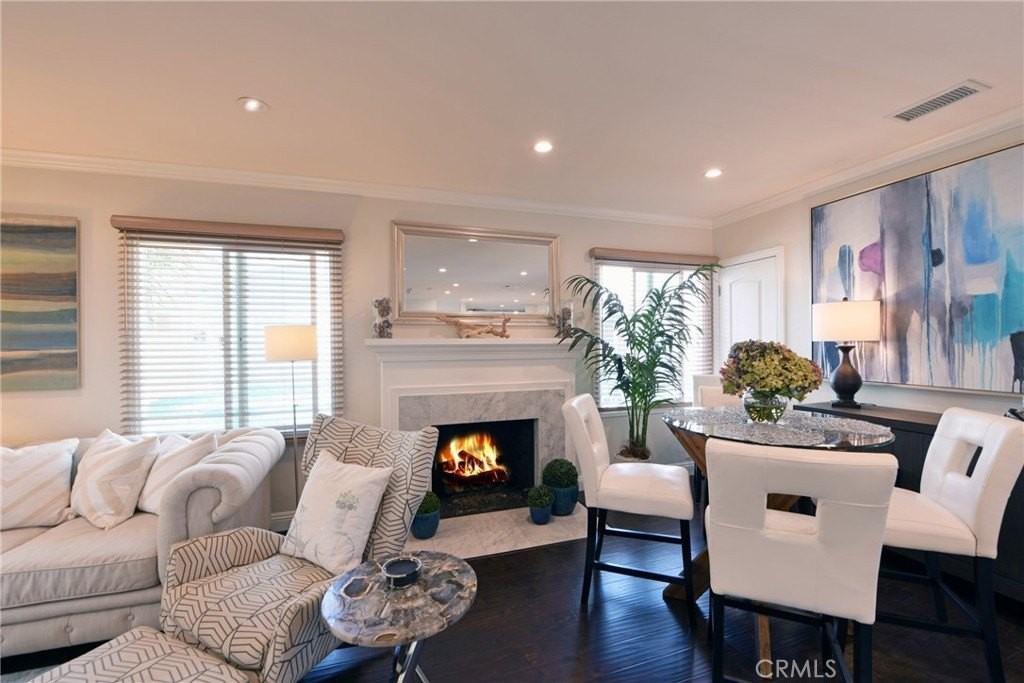 1319 W Bay Ave Unit B #B - Photo 5 of 50