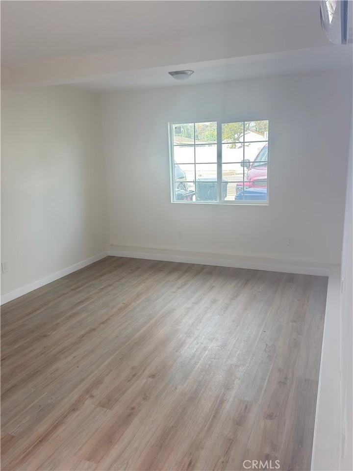 13310 Mystic St - Photo 3 of 8