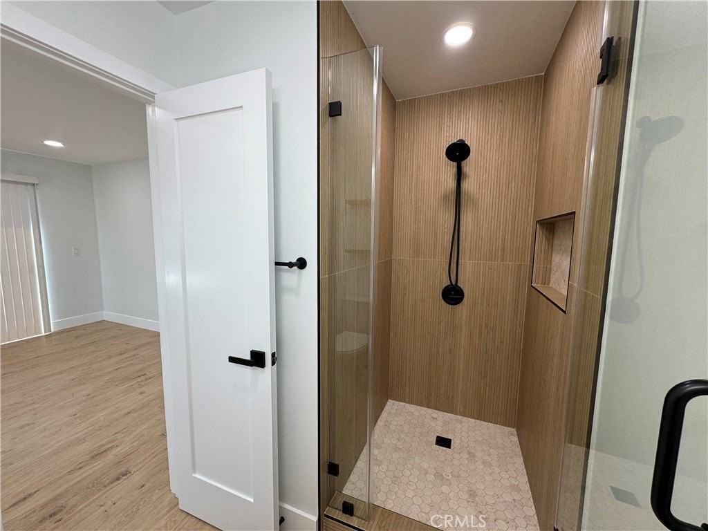 1873 W Broadway - Photo 7 of 9